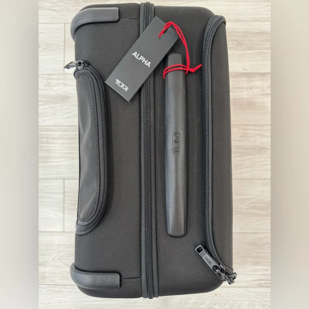 TUMI ALPHA Compact 4 Wheeled Brief